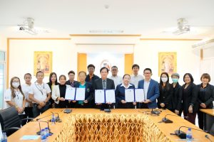 Read more about the article สาขาวิชาการท่องเที่ยวและบริการยุคดิจิทัล บันทึกข้อตกลงความร่วมมือโครงการแนวทางการส่งเสริมการจัดสหกิจศึกษาและการศึกษาเชิงบูรณาการกับการทำงาน (CWIE) กับ สภาอุตสาหกรรมท่องเที่ยวจังหวัดพิษณุโลก